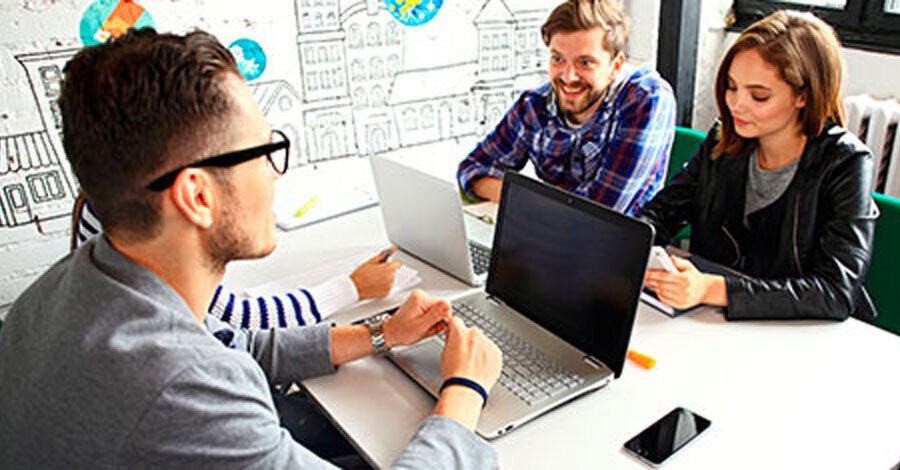 Capacitación en comercio electrónico y comunicación digital