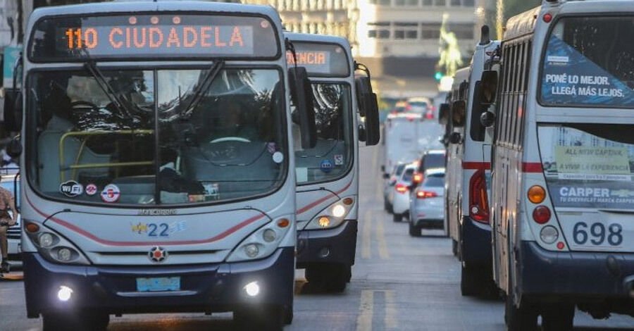Paro de transporte urbano, suburbano, metropolitano, interdepartamental e internacional