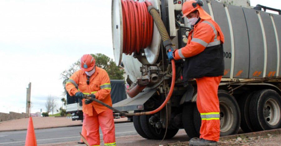 Llamado a concurso para puestos de trabajo en saneamiento de la Intendencia de Montevideo