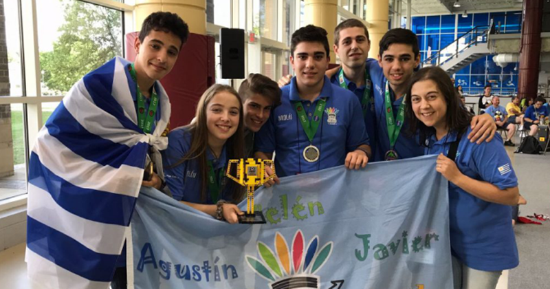 estudiantes de tala premiados nuevamente