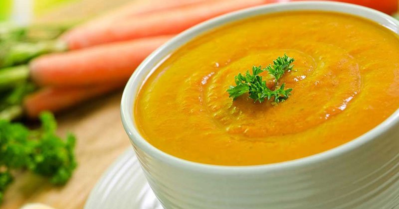 sopa de calabacín